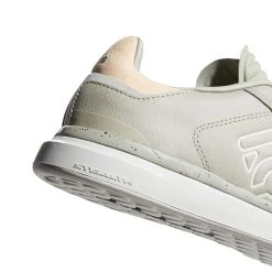 Buy 🧨 Five Ten Flat Pedal Shoes Sleuth DLX PU Mountain Bike Shoe Women's 🔔 -Bike Footwear Sales 2022 SESGREORA D8